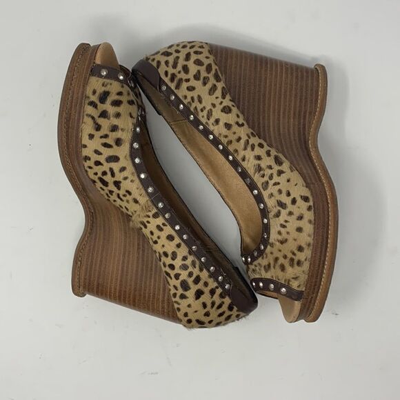 Yellow box Animal Print faux fur  Wedges Size 8 - Picture 9 of 10